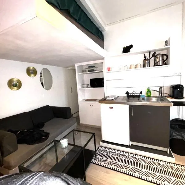 Stay in Montmartre, hotel in Paris