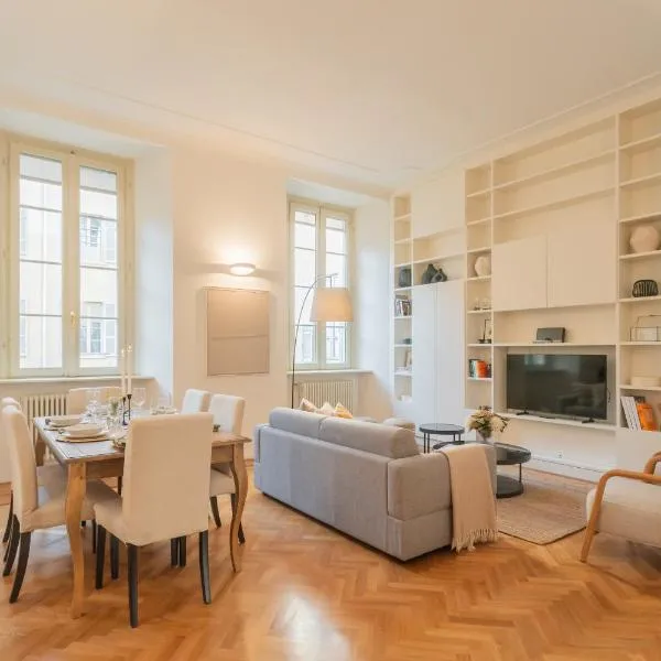 Casa Odescalchi by rent All Como, hotel em Como