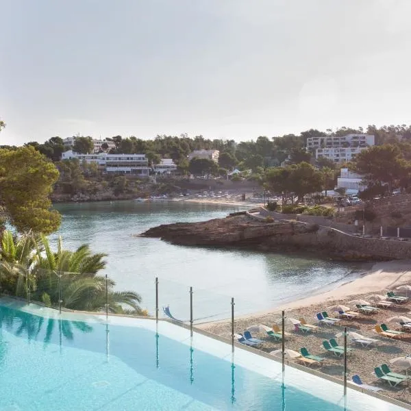 Grupotel Ibiza Beach Resort - Adults Only, hotel in Portinatx