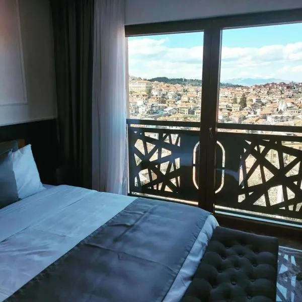 Konak Hilltop Lodge & Villa, hotel in Kruševo
