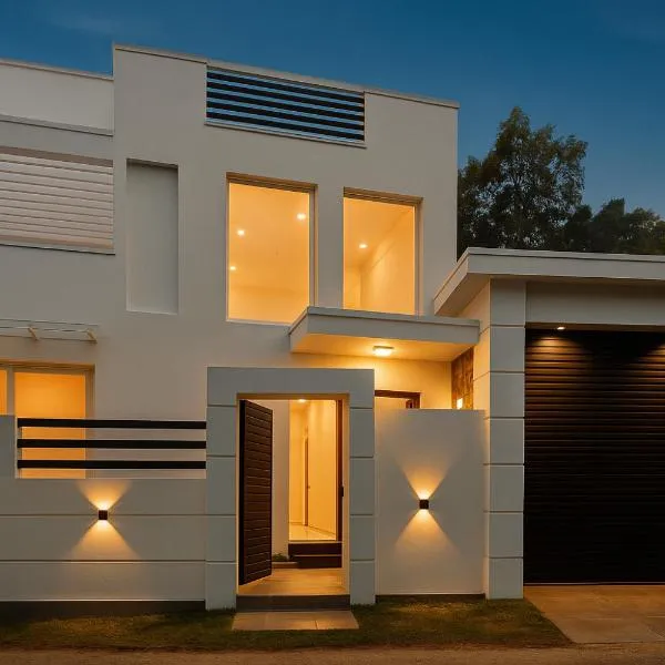 Colombo Airport Villa by J-Villas, hotel en Ja-Ela