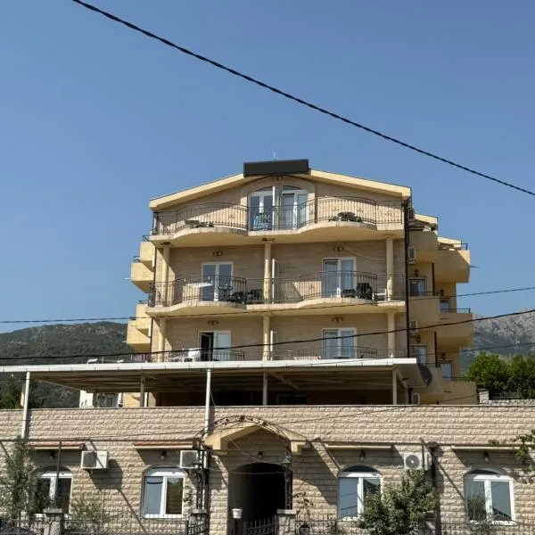 Monte Lastva Apartments, hotel in Podlastva
