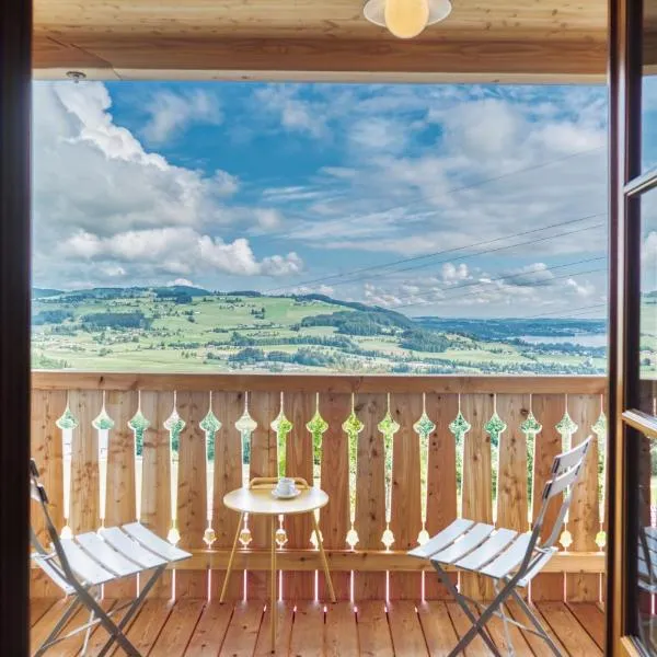 ELA Apartments Traunkirchen、トラウンキルヒェンのホテル