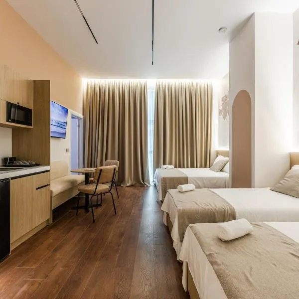 Kingdom Family Apartment's Durres Center, hotel in Durrës