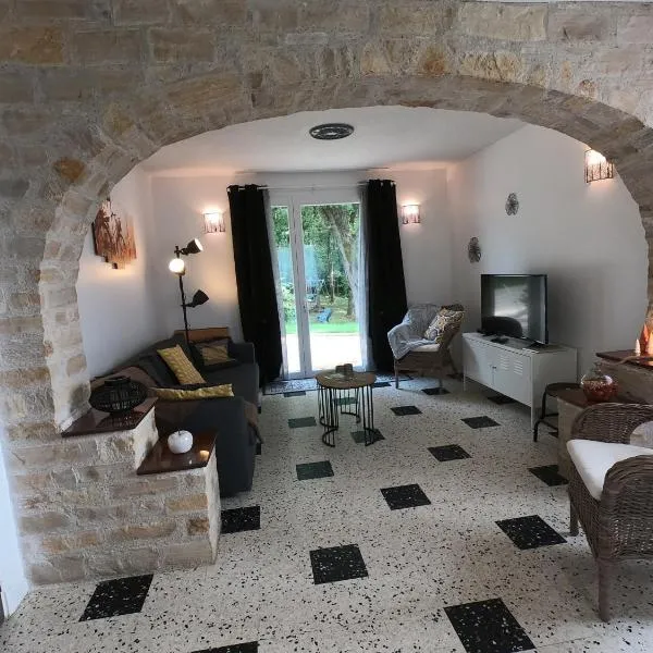 gîte côté vallée, Hotel in Puycornet