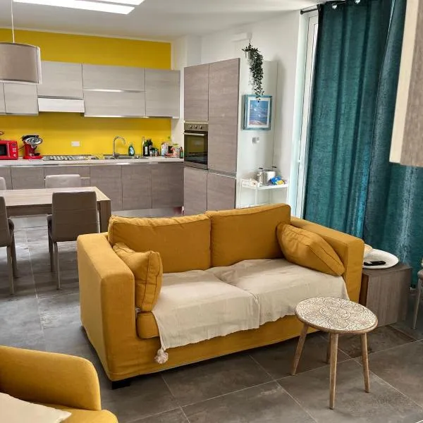 Alloggi CH40, hotel em Imperia