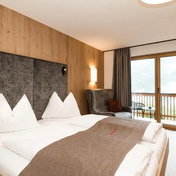 Berghotel Alpenklang, hotell sihtkohas Grossarl