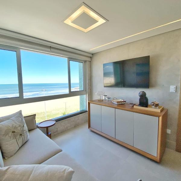 Cobertura duplex de frente para o mar