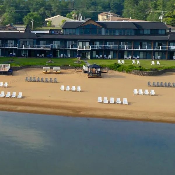 The Beach Haus - Traverse City, hotel v destinaci Traverse City