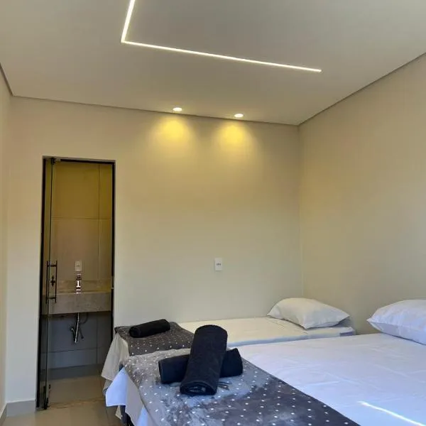 Pousada catuira 1, hotel in Araxá