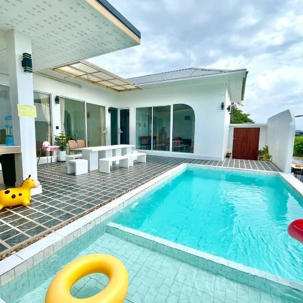 Santra Pool Villa, hotel v destinaci Pattani