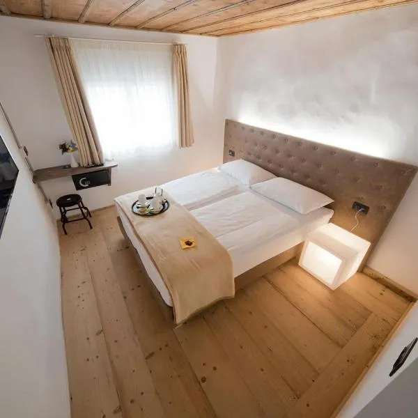 Sir Thomas Bed Central, hotel in Bolzano