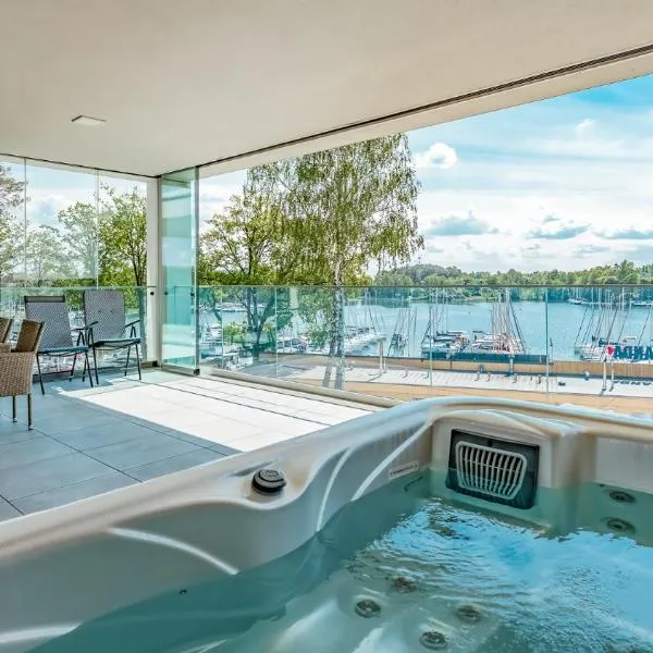 Apartamenty Stranda Residence nad jeziorem Mazury Holiday, hotel em Giżycko