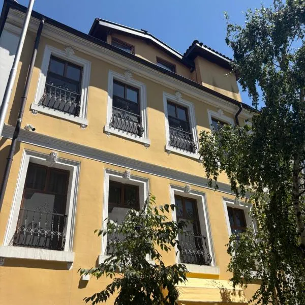 Hogo Fogo, hotel in Burgas City