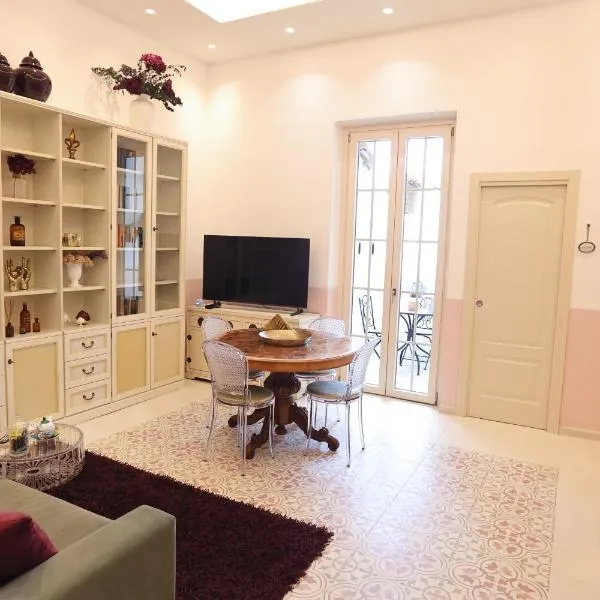 At Home - Luxury apartment Bari, khách sạn ở Bari
