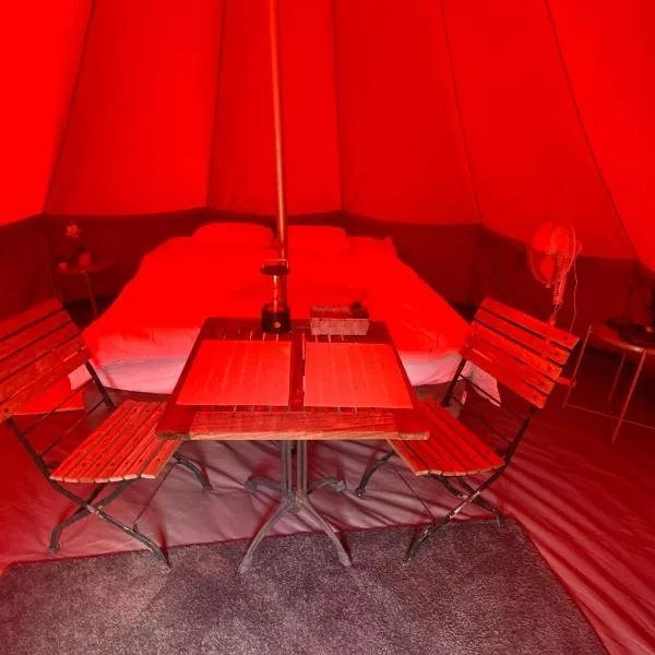 Glamping Dok52, khách sạn ở Brugge