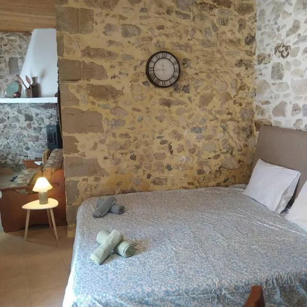 Lemoni's House, hotel in Krousón