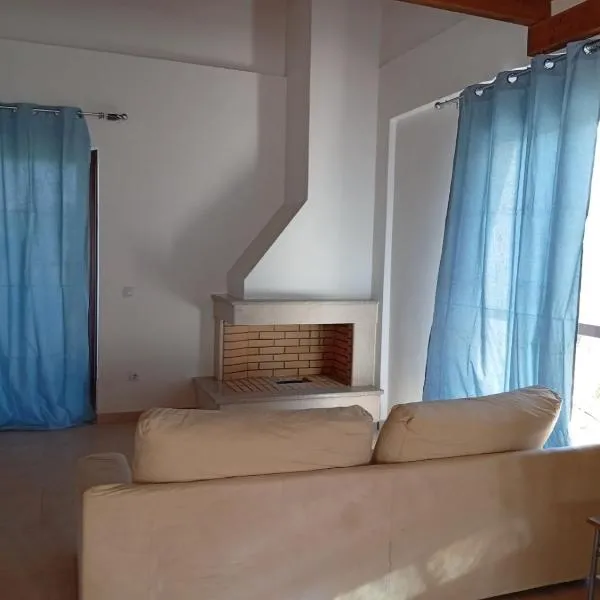 Mountain View Home Asprogerakata, hotell i Asprogerakata