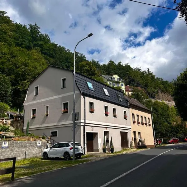 Apartmány u Kuželky, hotel in Loket