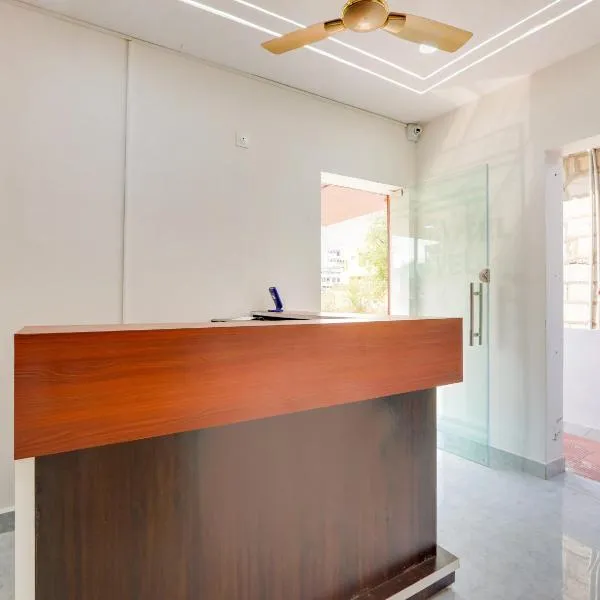 Hotel O Arjun Residency, hôtel à Khammam