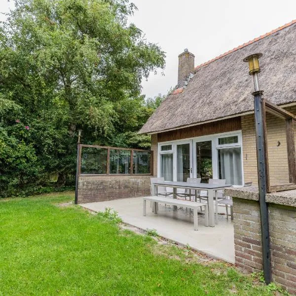 Rixt van Donia, hotel in Hollum