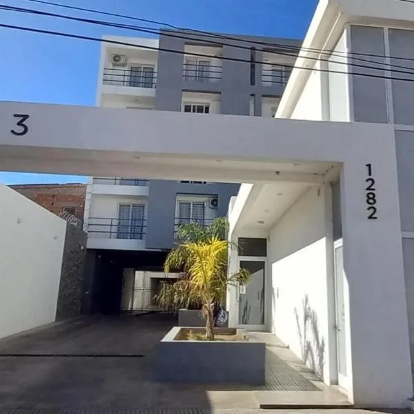 Dpto Los Nogales, hotel in San Luis