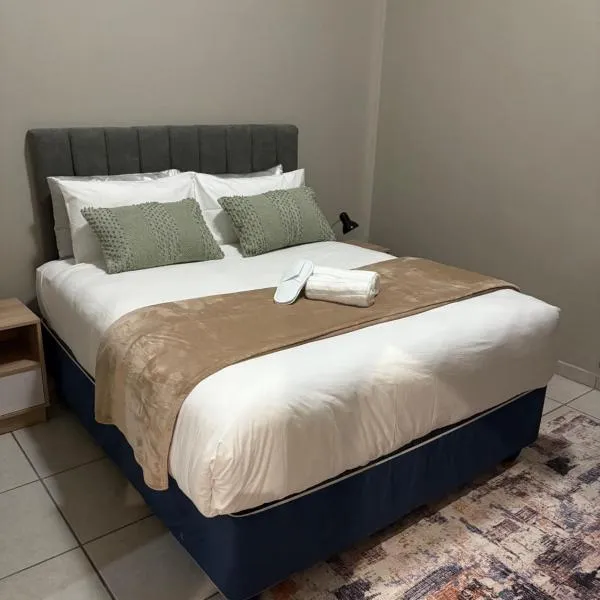 Home away from home - Rosebank, ξενοδοχείο στο Γιοχάνεσμπουργκ