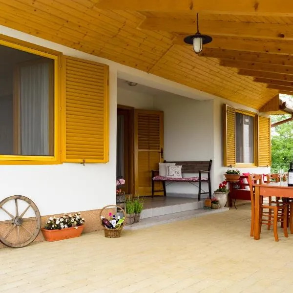 Vineas vendégház, hotel in Siklós