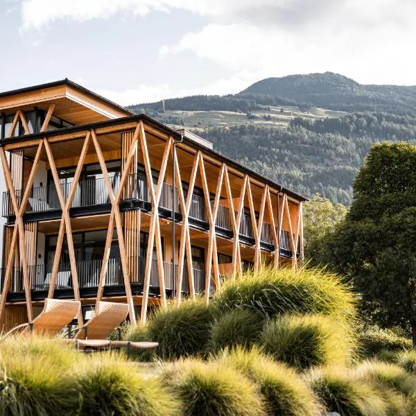 Hotel Garberhof, khách sạn ở Malles Venosta