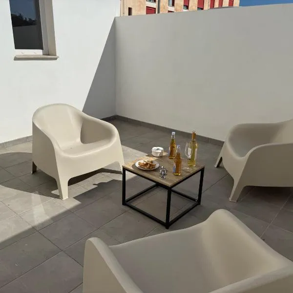 EDIFICIO La Botica de Enrique by Málaga Planners, hotel in Málaga