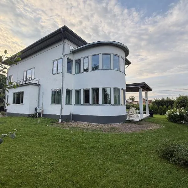 Jakobsoni 1937, hotell i Viljandi