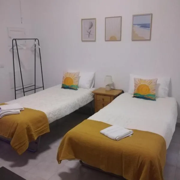 Casa Amarela, hotel din Odiáxere