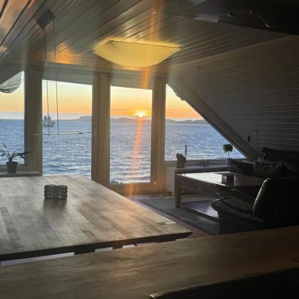 Best view beach front apartment, hotel en Stavanger