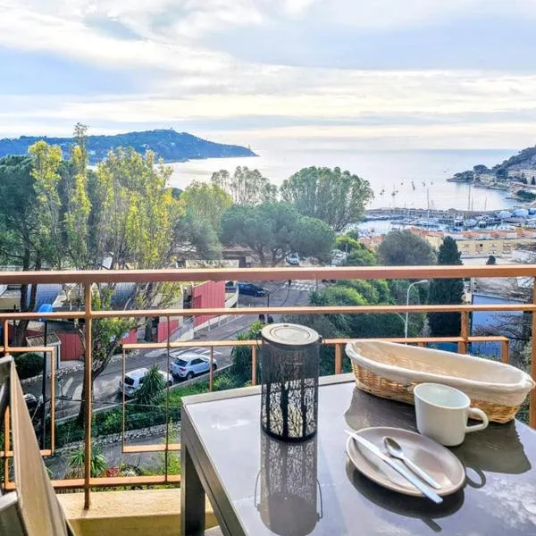 Beau 2 pieces avec vue imprenable sur la rade，位于滨海自由城的酒店