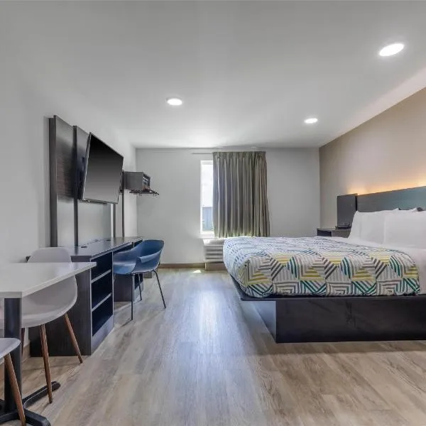 Studio 6 Gonzales, LA Baton Rouge Geismar Prairieville I 10, hotel in Gonzales