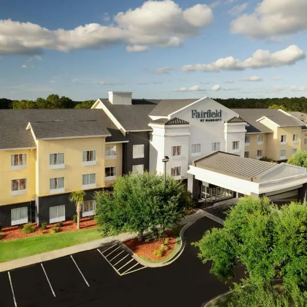 Fairfield Inn and Suites Charleston North/University Area, hôtel à Charleston