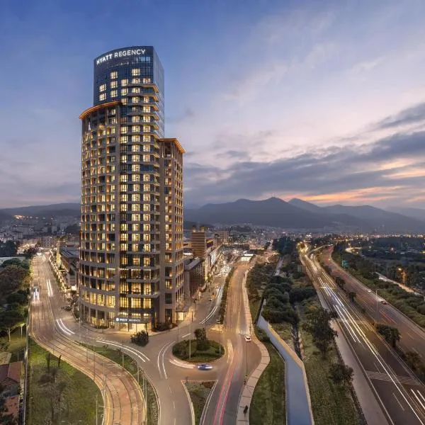 Hyatt Regency Izmir IstinyePark, hotel in İzmir