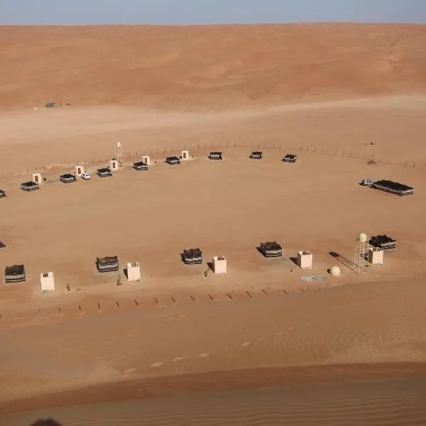 Desert Retreat Camp, hótel í Al Wāşil