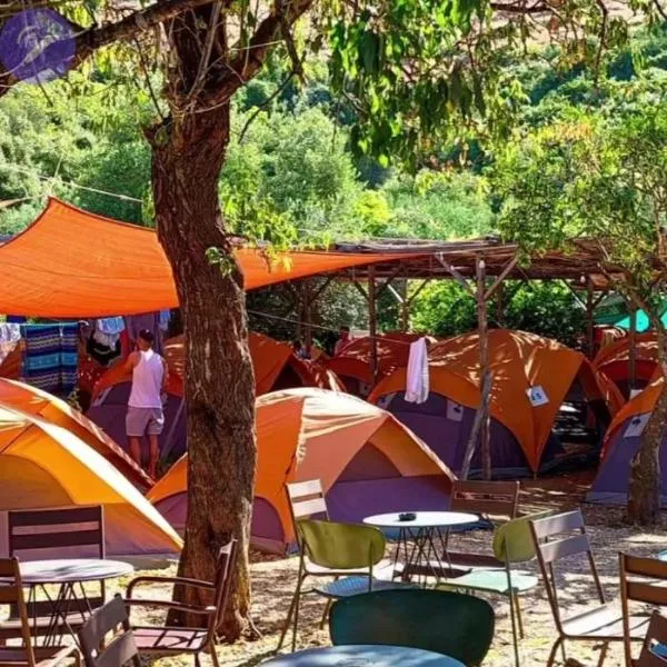 iCampJal Beach Camp and Bar, hotel Jalban