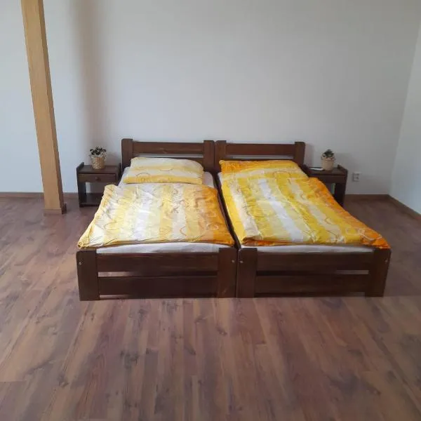 Krčma na statku, hotel in Zásmuky