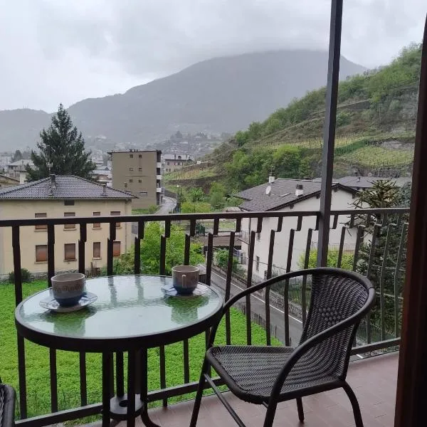 Casa vacanze DAL CASTELIN, hotel in Sondrio