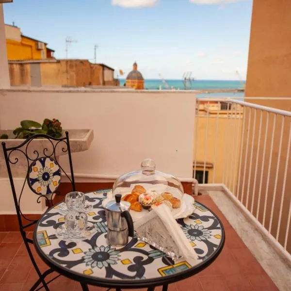 Holiday House Annunziata, hotel in Termini Imerese