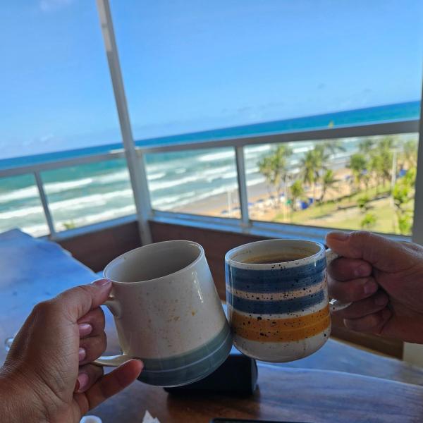 Frente Mar Pe Na Areia Familia