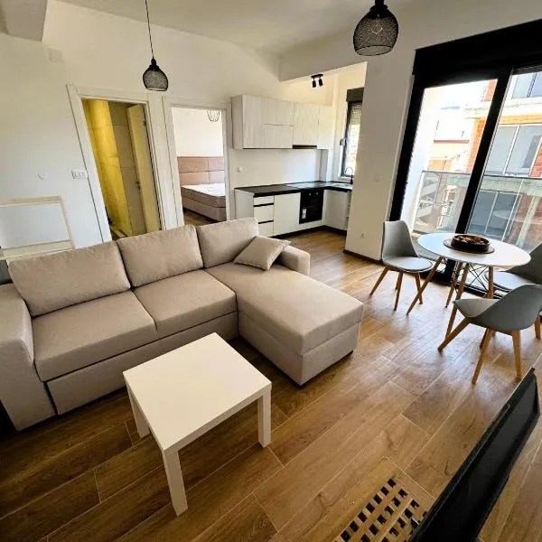 Florida Apartments, Hotel in Dobra Voda