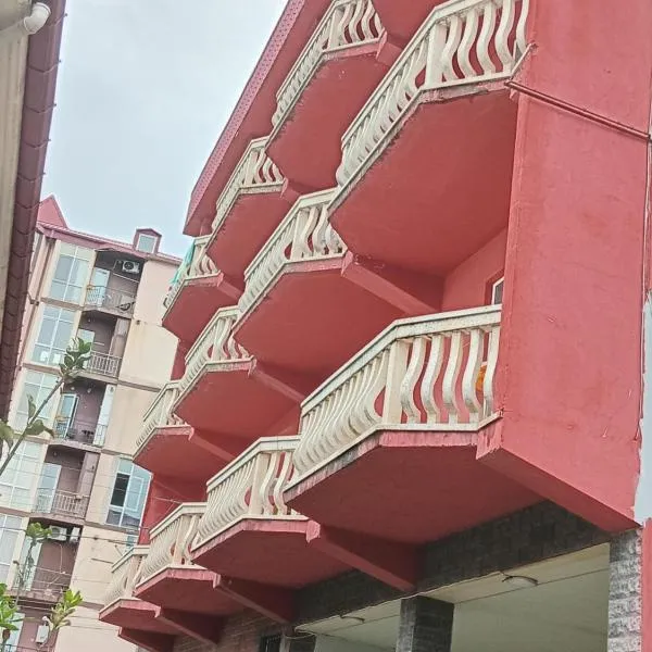 Khatia's Guest House, ξενοδοχείο σε Kobuleti