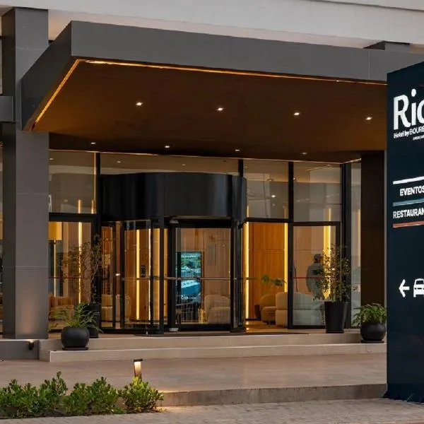 Rio Hotel By Bourbon Luque Asuncion, hotel v destinaci Luque