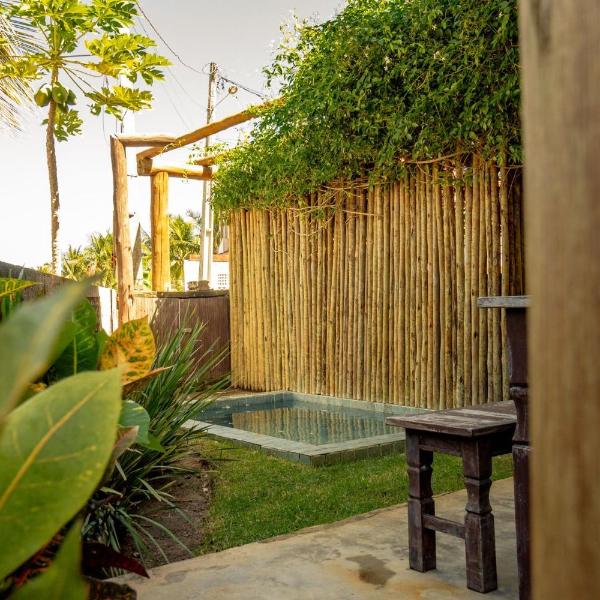 Casa com Piscina Privativa Lambari 06 by Qavi