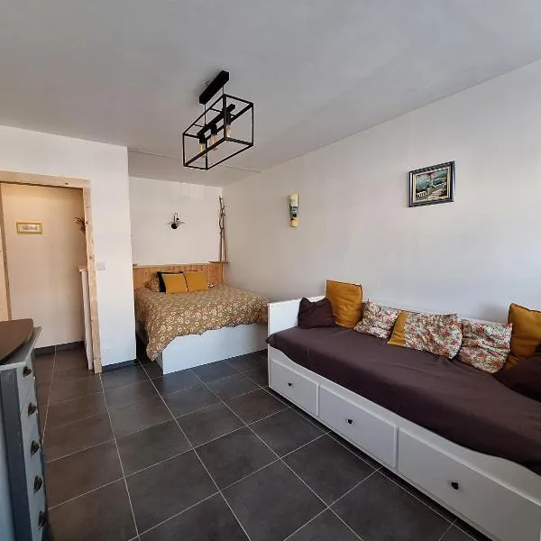 Agréable Studio en bord de mer, hotel en Port-la-Nouvelle