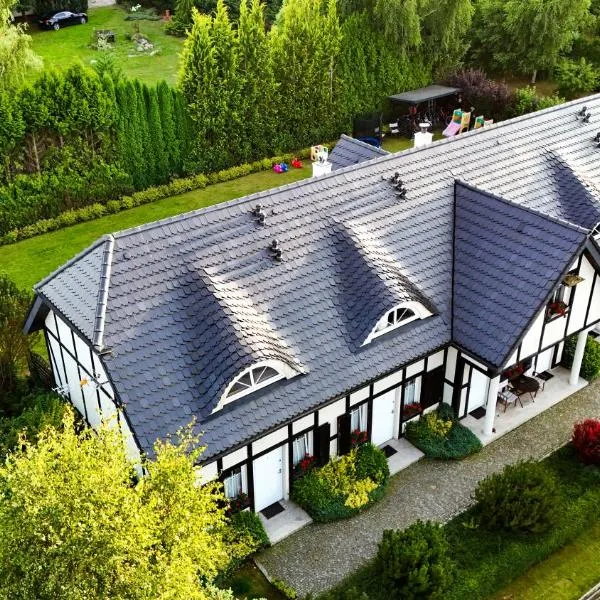 Amber House Swierkowa, hotel v destinaci Debina