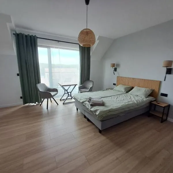 Nad Zatoką pokoje z widokiem na jezioro, hotel Rynben